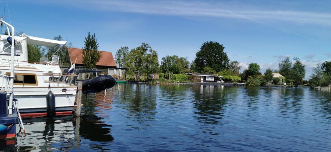 C'Est La Vie Houseboat Hotel Nederhorst den Berg Kültér fotó
